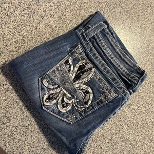 Miss Me Women's 28 Denim Slim Boot Cut Jeans
34 inseam